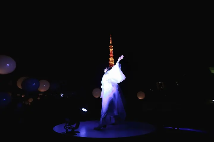 Light and Sound Installation “Coded Field”