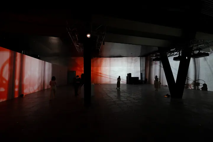 Continuum Resonance : 連続する共鳴