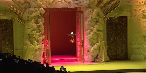 Dolce&amp;Gabbana Fall Winter 2018/19 Women’s Fashion Show