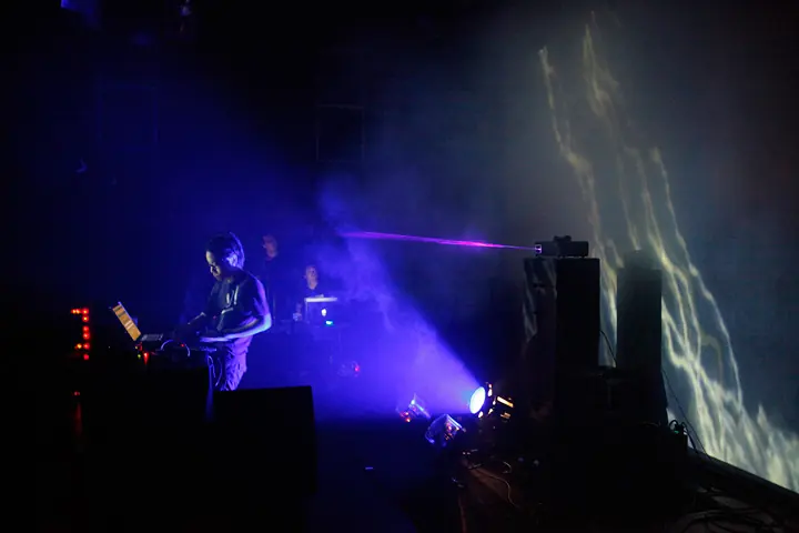 live visuals for Evala at UNIT making