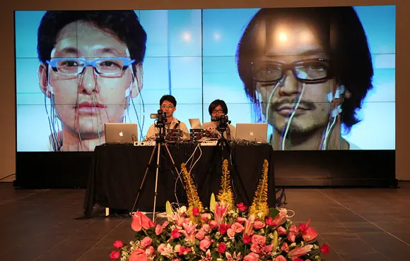 freeze!—2009 International MedTech Art Show