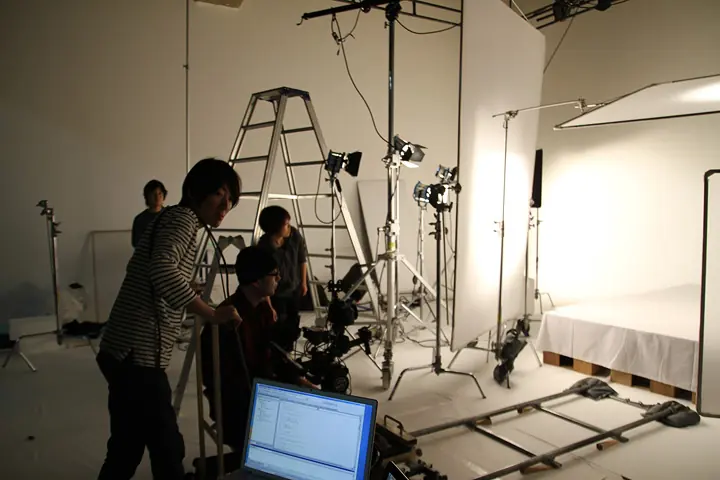 Spontenia &ldquo;Jam&rdquo; making