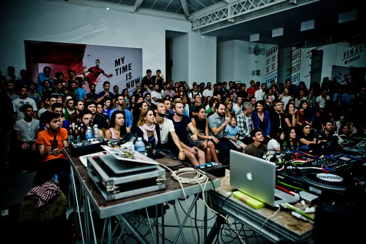 NIKE MUSIC SHOE in Italy