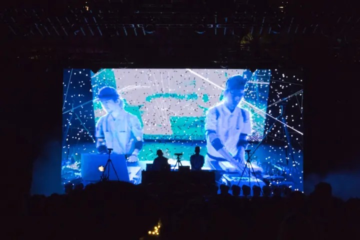 nosaj_thing_coachella