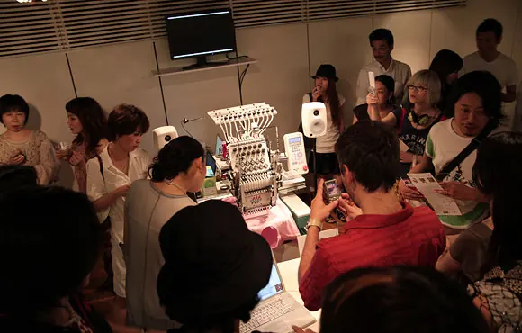 Pa++ern esoteric language for embroidery