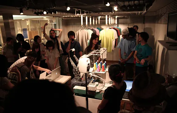 Pa++ern esoteric language for embroidery