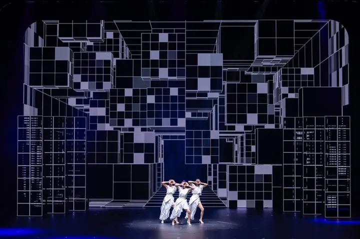 Perfume “Reframe 2021”