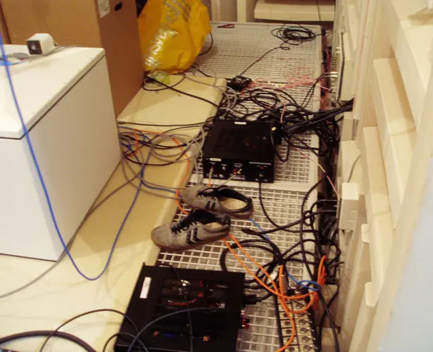 riot please “-a/....ha...++”