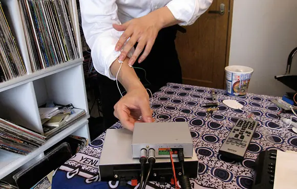 \"Face Visualizer\" , \"Face Instrument\