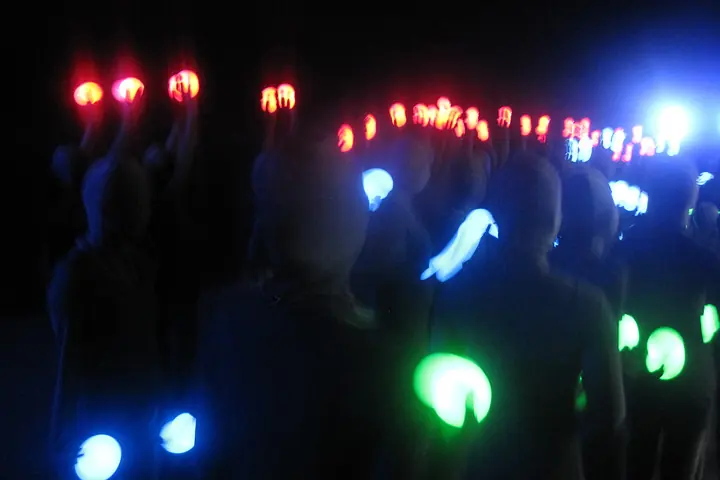 hitomi \"Smile World\" making