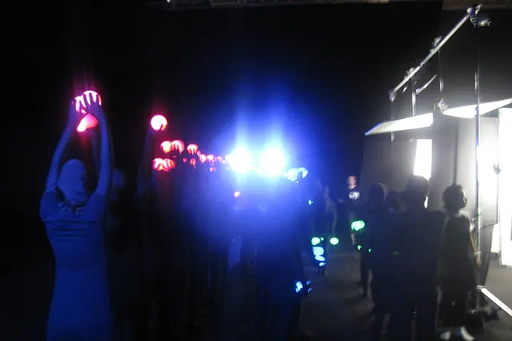 hitomi \"Smile World\" making