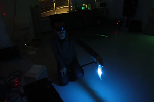 UV laser fade out test