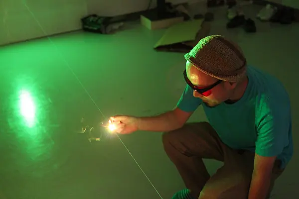 UV laser fade out test